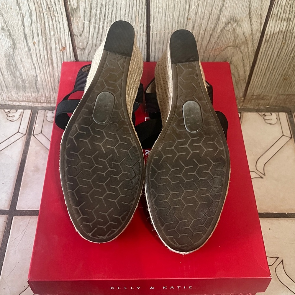 Kelly & Katie Black Wedge Espadrille Sandals - Picture 5 of 5